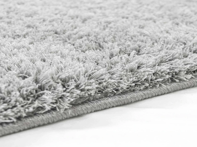 czyszczenie wykładzin shaggy z długim włosem